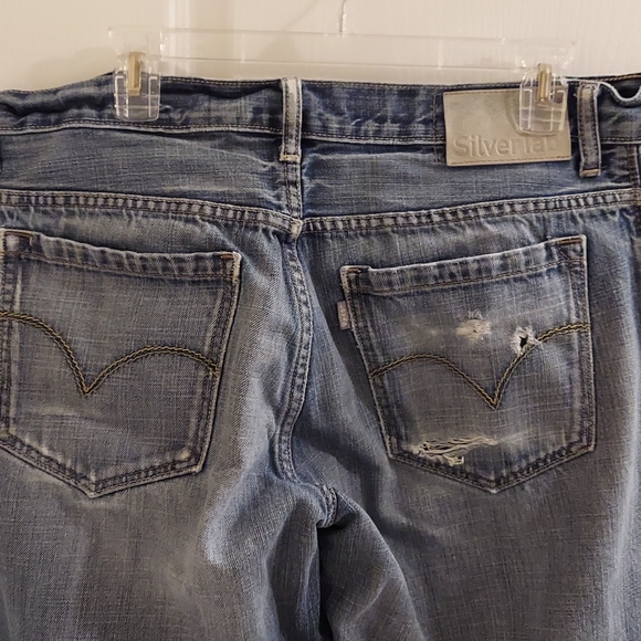 GUC Levi's Silver Tab Jeans - Picture 5 of 8